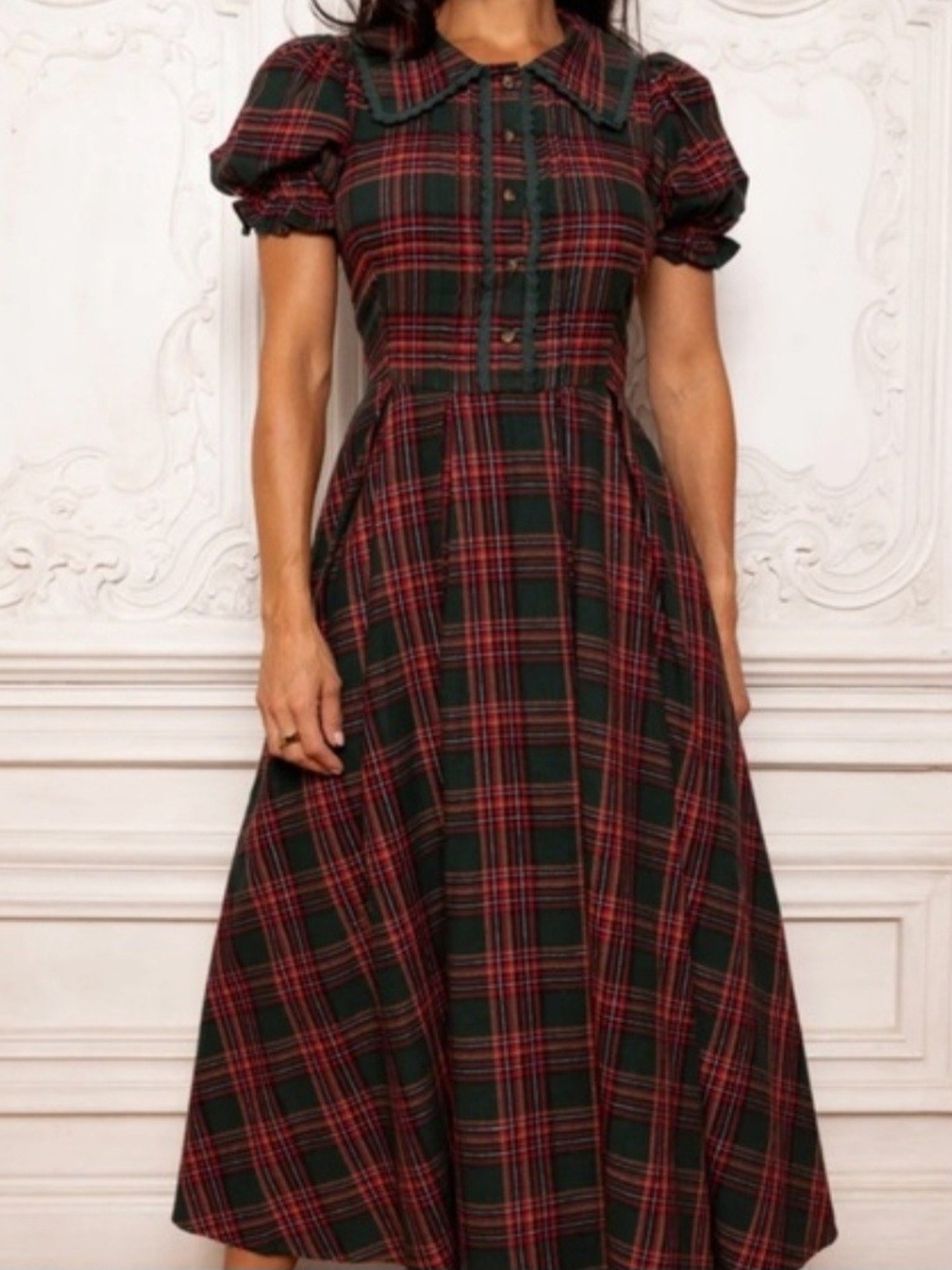 Ivy City Co Green and Red Plaid Midi Dress with Peter Pan Collar